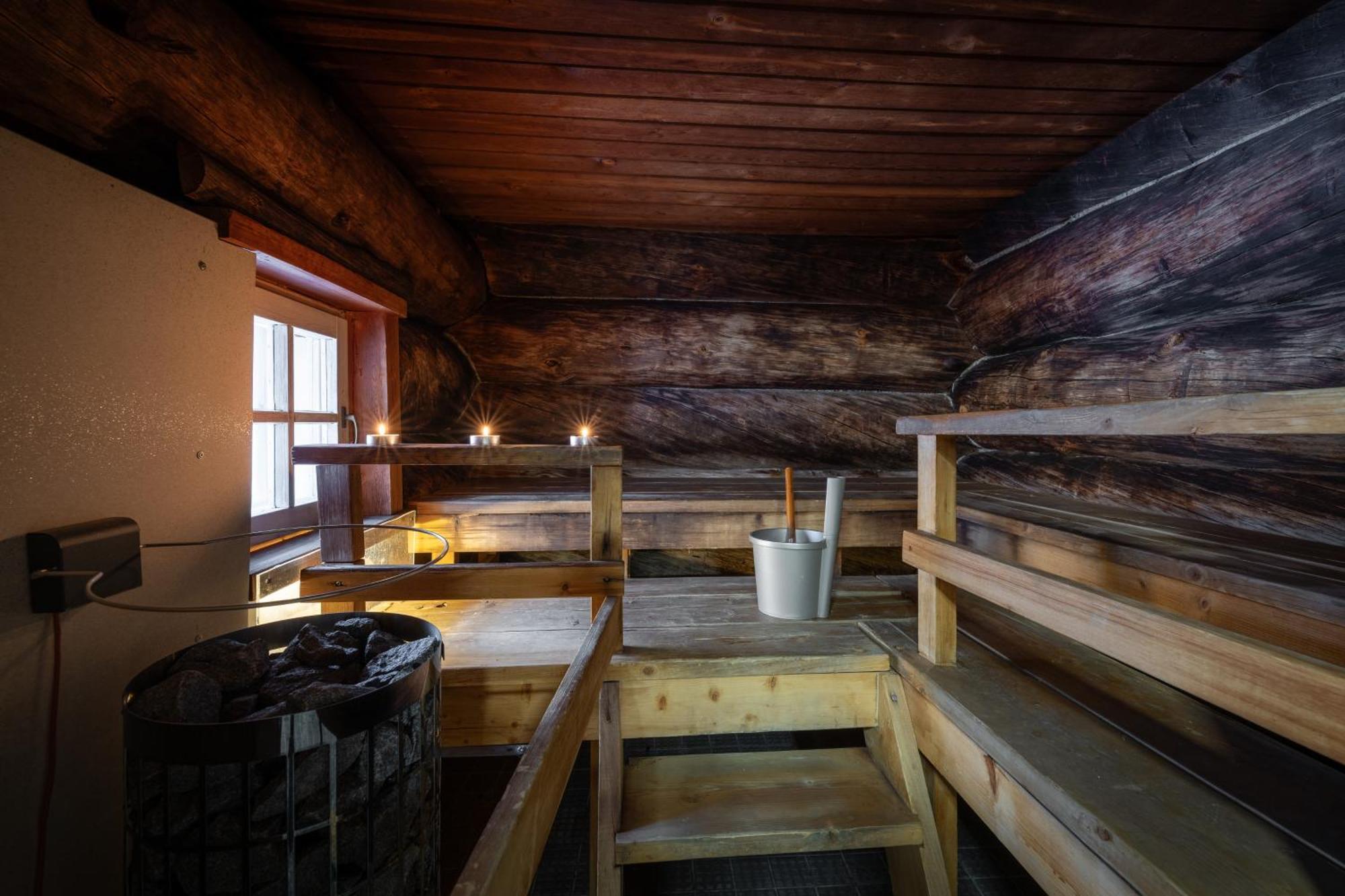 Kuukkeli Apartments Pikku-Hirvas Ja Porotokka Saariselkä Extérieur photo