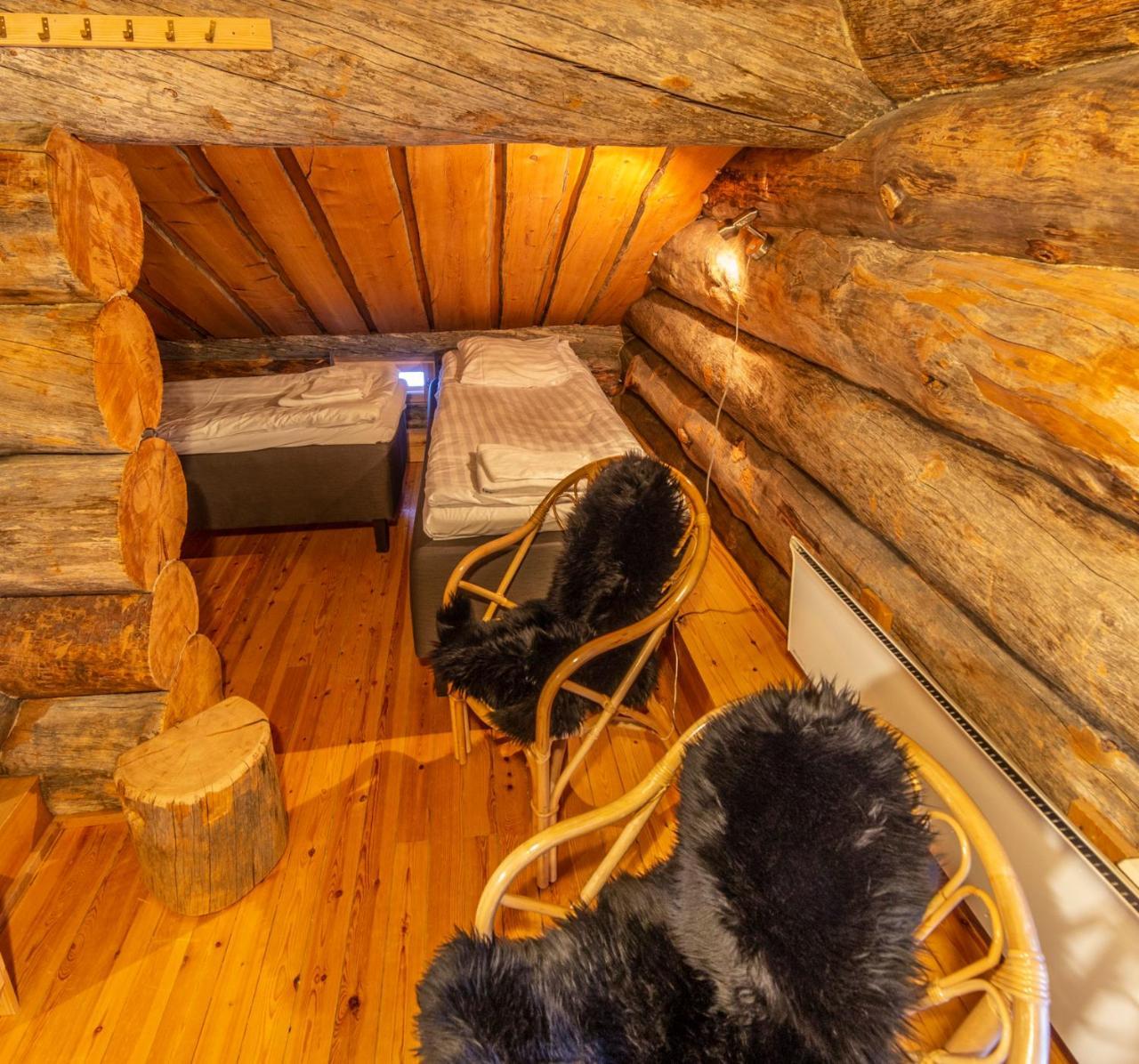 Kuukkeli Apartments Pikku-Hirvas Ja Porotokka Saariselkä Extérieur photo